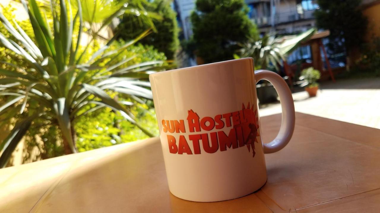 Batumi Sun Hostel Экстерьер фото