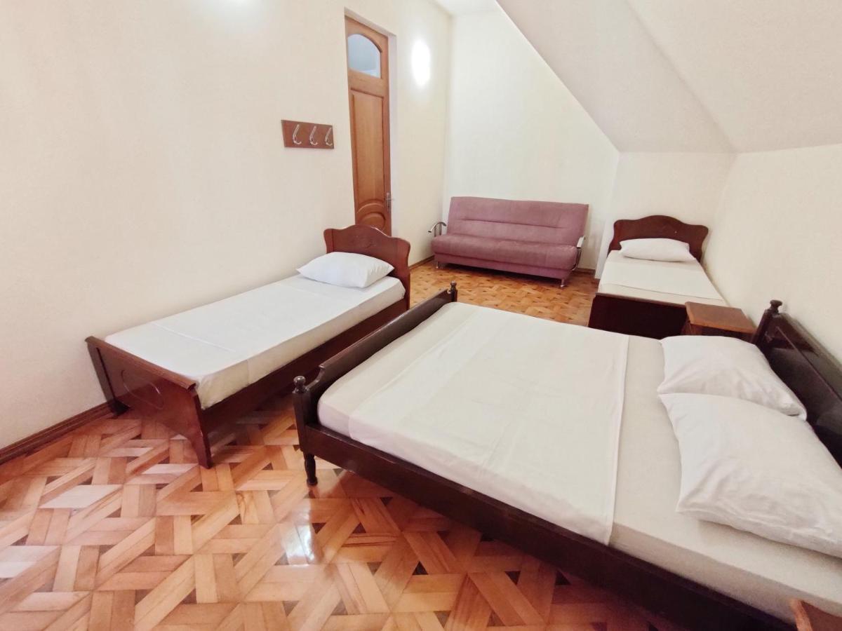 Batumi Sun Hostel Экстерьер фото