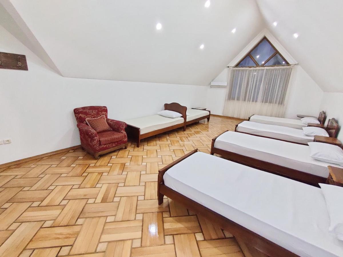 Batumi Sun Hostel Экстерьер фото
