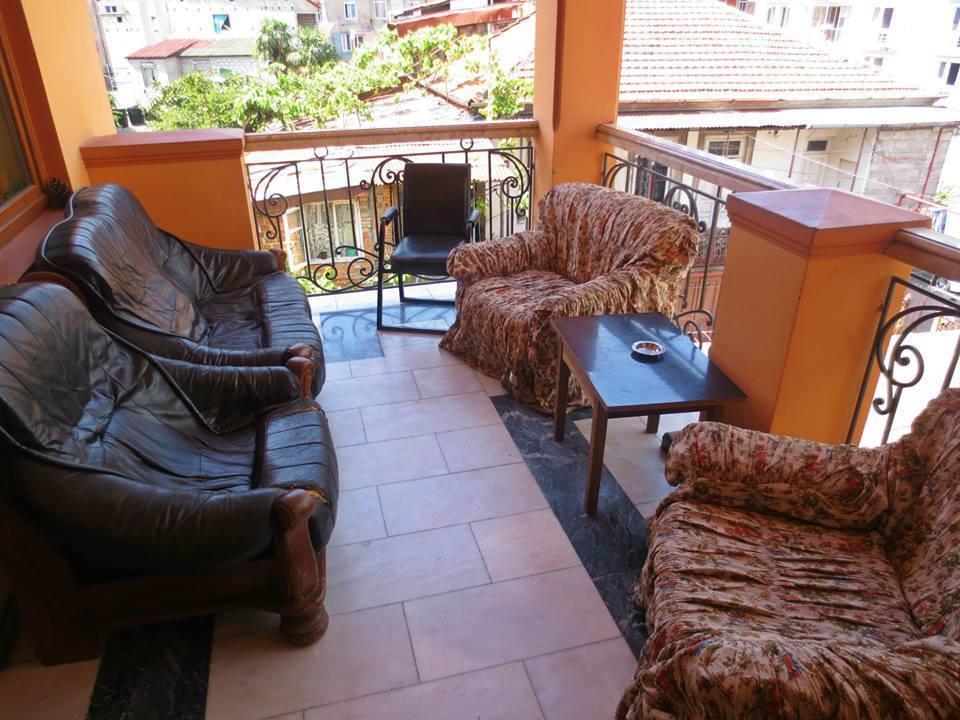 Batumi Sun Hostel Экстерьер фото